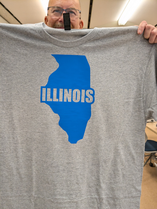 Bob's grey illinois shirt